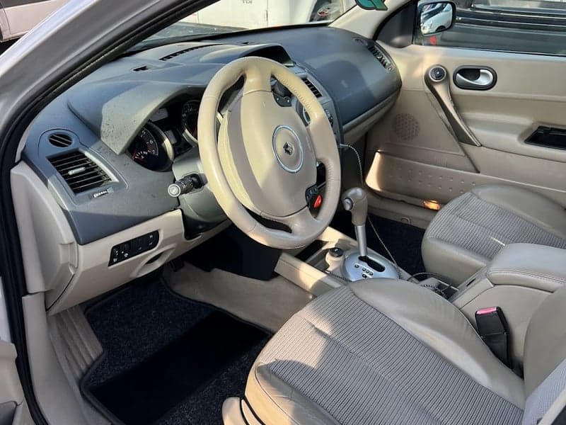 Mazda Mazda 3 مستعملة 1999 - 1